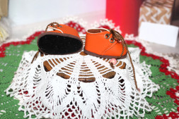 Чоботи помаранчеві для ляльки ростом 32-34 см, ручна робота