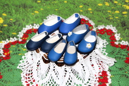 Туфлі сині з декором, для ляльки ростом 32-34 см, hand made