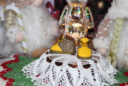 Взуття &quot;новорічні кольори&quot;-2  для ляльки ростом 32-34 см, ручна робота