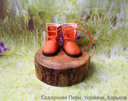 Высокие ботинки оранжевые  для куклы ростом 32-34 см, ручная работа