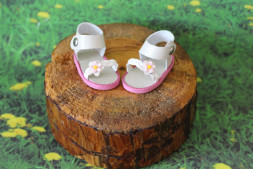Босоніжки кремово-рожеві для ляльки 28 см, hand made