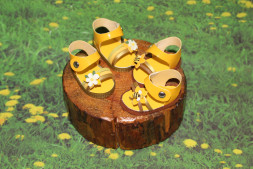 Босоніжки жовті з декором для ляльки ростом 32-34 см, ручна робота 