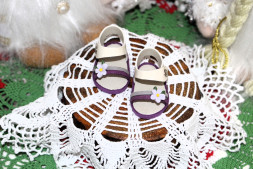 Босоніжки &quot;Лавандовий настрій&quot; для ляльки ростом 32-34 см, ручна робота