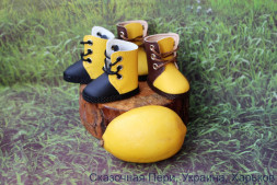 Високі чоботи жовто-шоколадні для ляльки 32-34 см, hand made