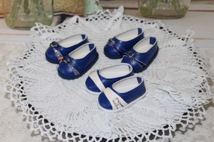 Тулі синьо-білі з пряжкой для ляльки Paola Reina 32-34 см, hand made
