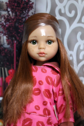 Лялька Крісті  у вбранні  54526 Paola Reina, 32 см
