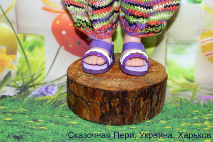 Босоніжки біло-фіолетові для ляльки ростом 32-34 см, ручна робота