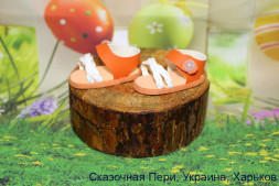 Босоніжки помаранчево-білі для ляльки ростом 32-34 см, ручна робота